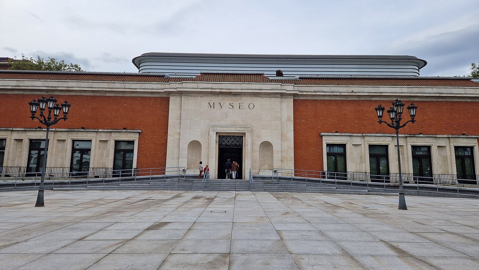 El Museo de Bellas Artes de Bilbao tras la ampliación Agravitas, en octubre de 2026. Foto: Xabier (CC0), Wikimedia Commons.